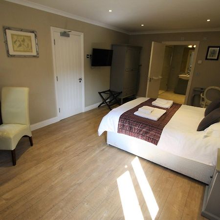 The Sun Inn Swindon Habitación foto