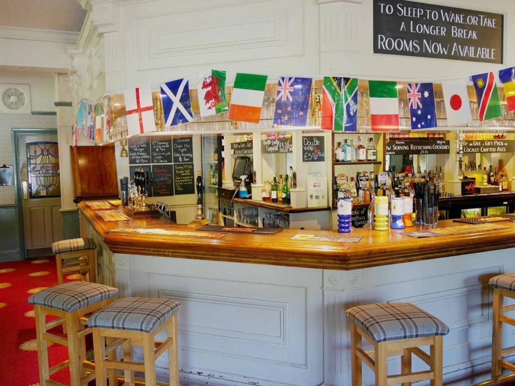 The Sun Inn Swindon Exterior foto