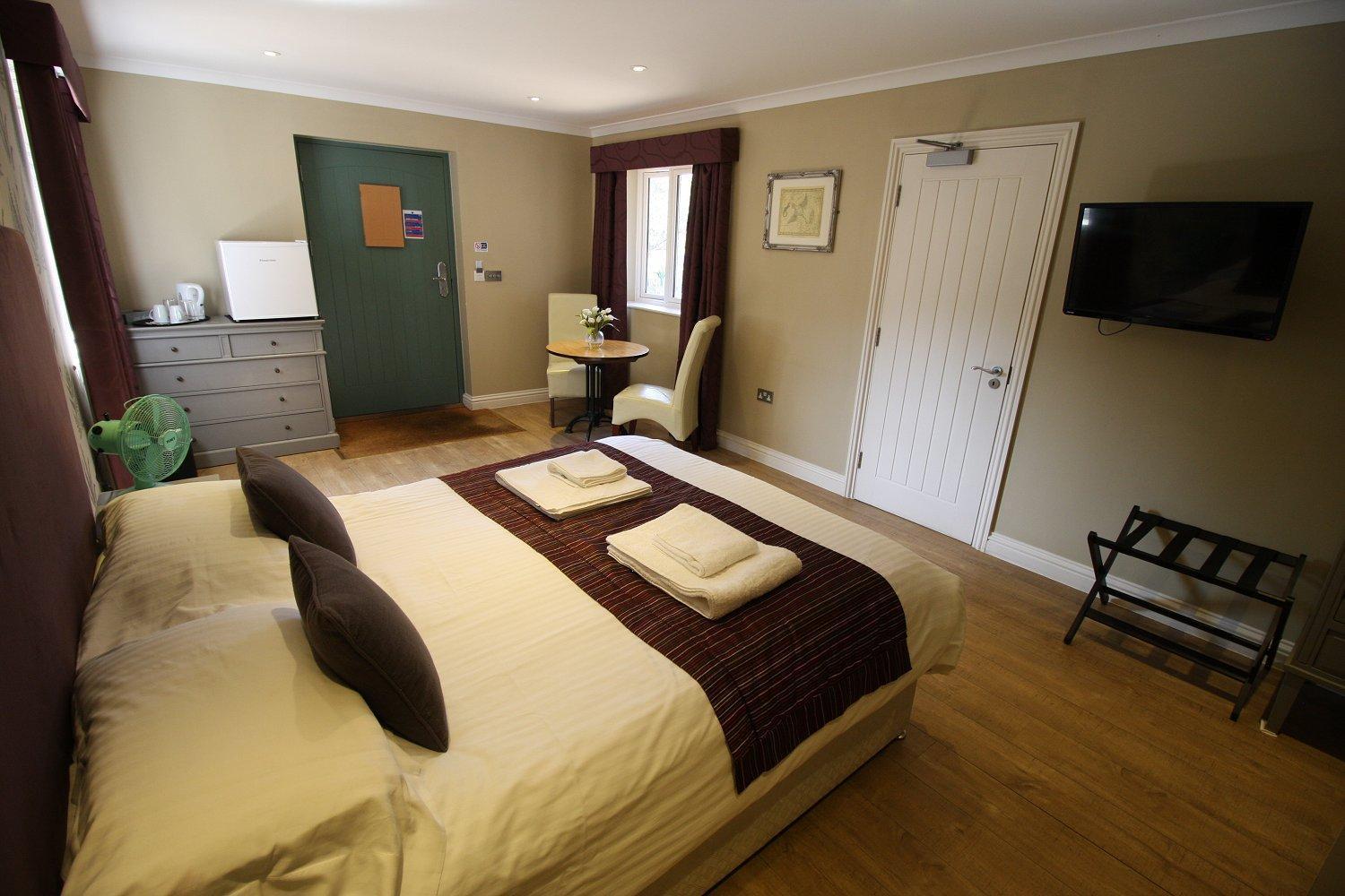 The Sun Inn Swindon Habitación foto